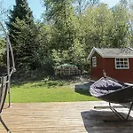 3 Bedroom Beautiful Home In Nexo