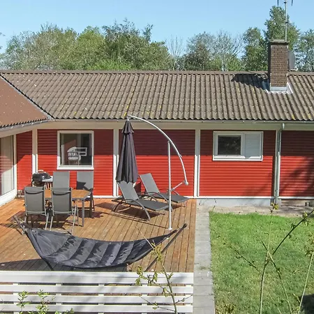 Hébergement de vacances 3 Bedroom Beautiful Home In Nexo *